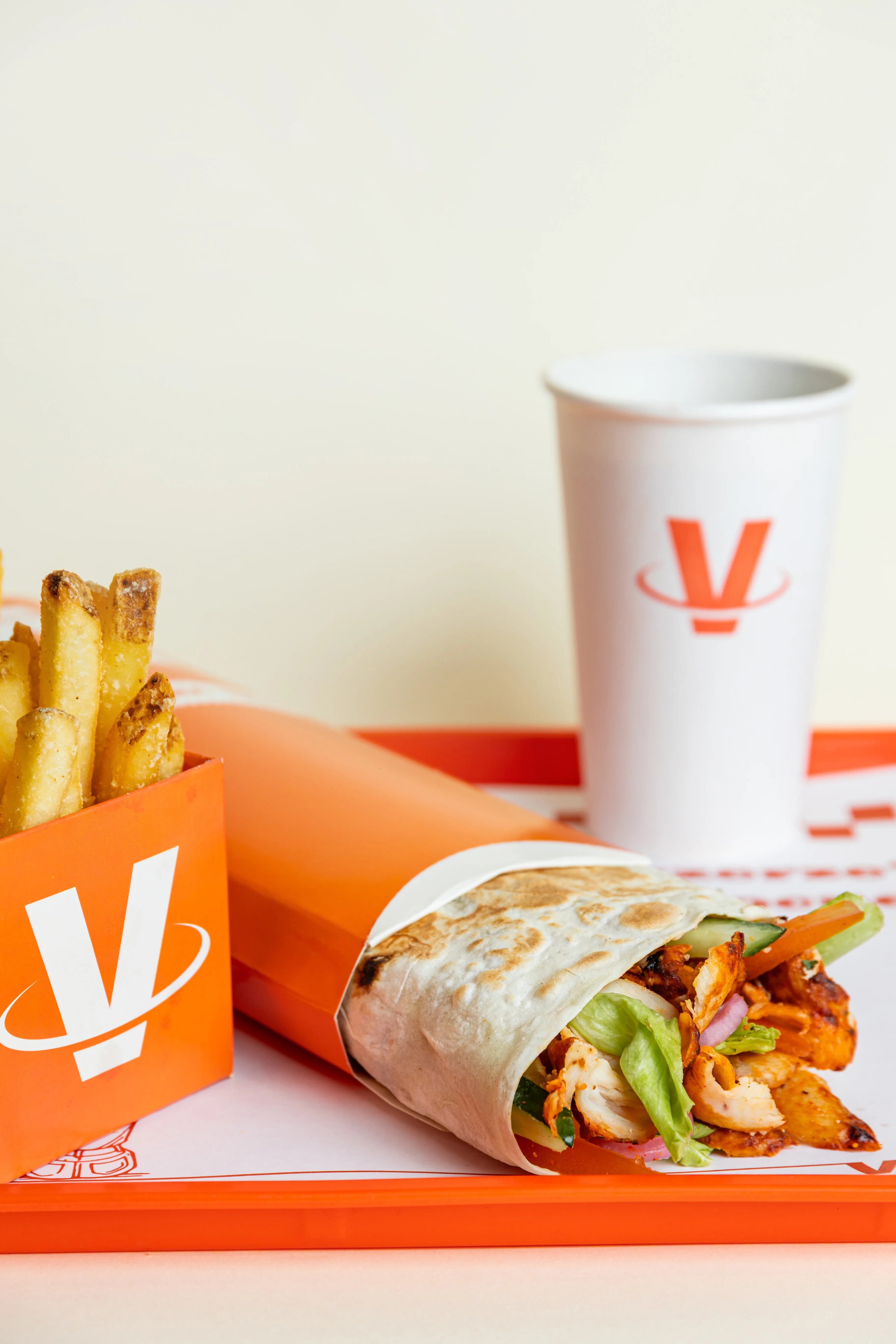 Zestaw VIRAL – kebab, frytki, napój